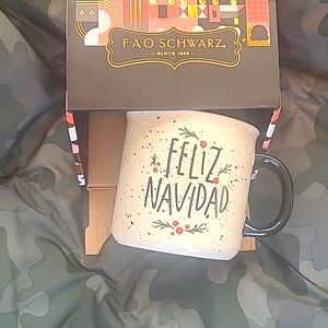 FAO Swartz 20 oz ceramic mug